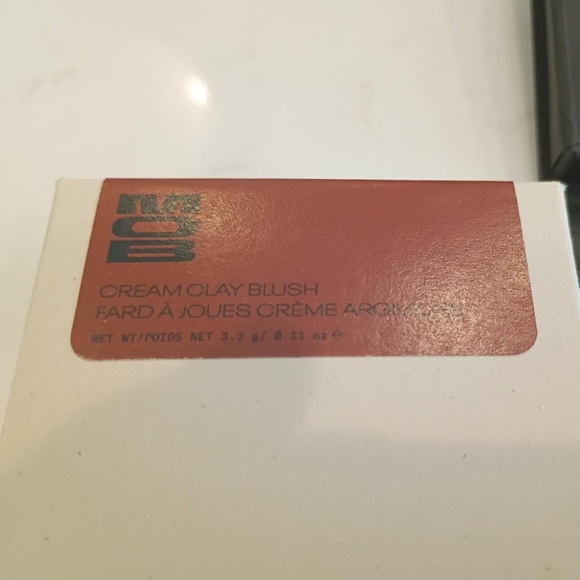 💋 Mob Blush *NEW Crimson Crush - Picture 4 of 7